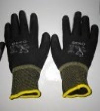 BLACK PU PF POLYESTER GLOVE (S)